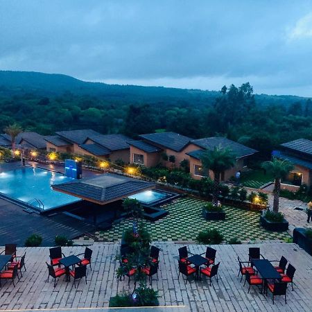 Regenta Resort Belagavi Bagian luar foto