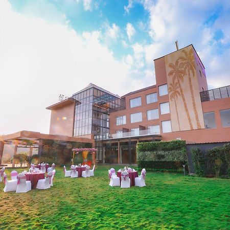 Regenta Resort Belagavi Bagian luar foto