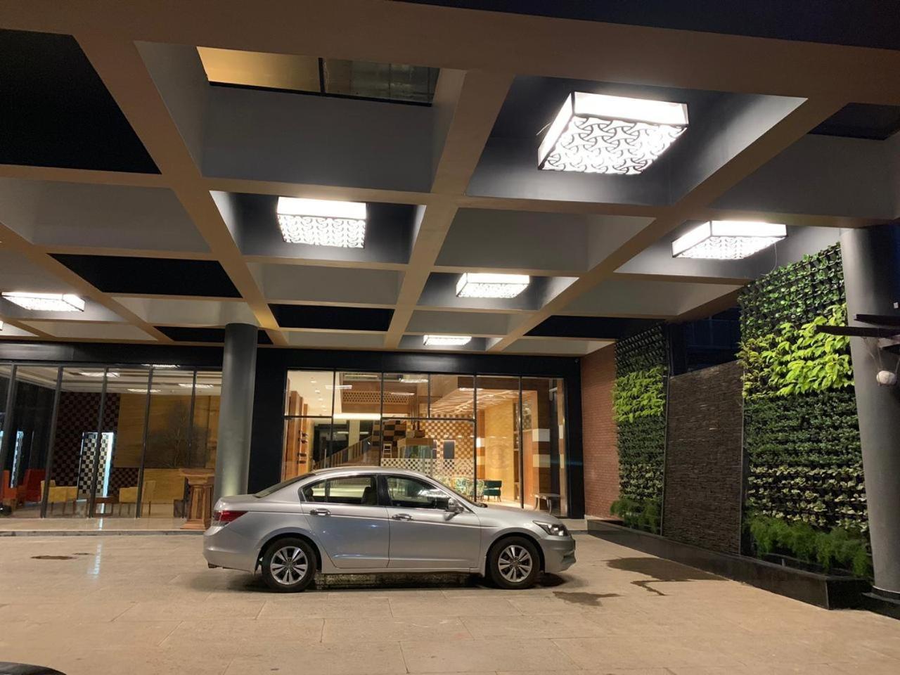 Regenta Resort Belagavi Bagian luar foto
