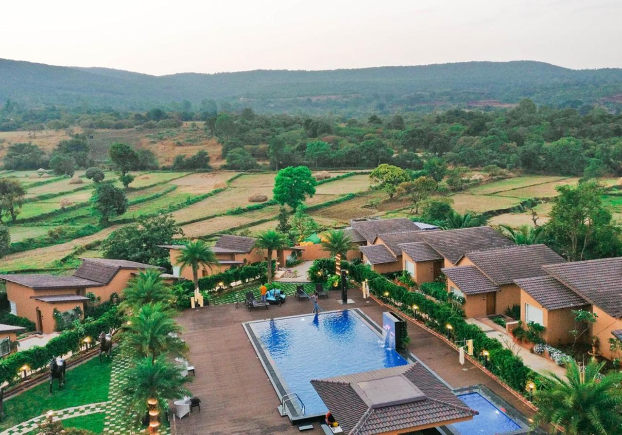 Regenta Resort Belagavi Bagian luar foto