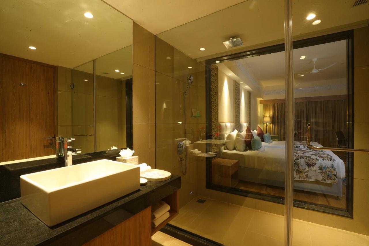 Regenta Resort Belagavi Bagian luar foto